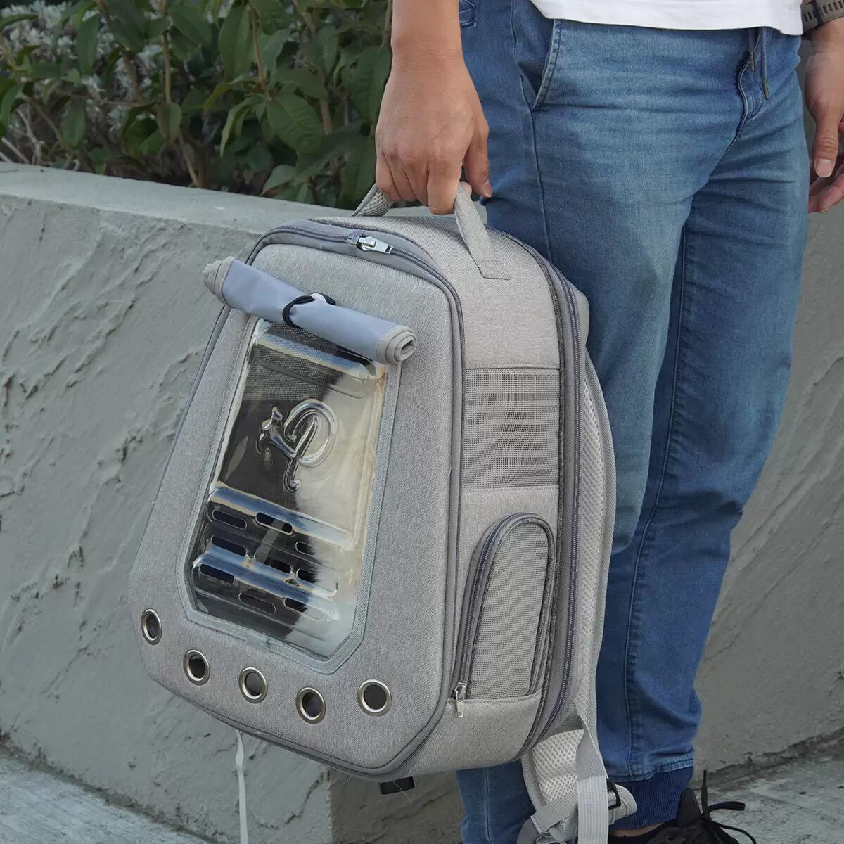 Petique ペティーク Skylight スカイライト キャリーバッグ ペットバッグ ペットキャリー ペットリュック